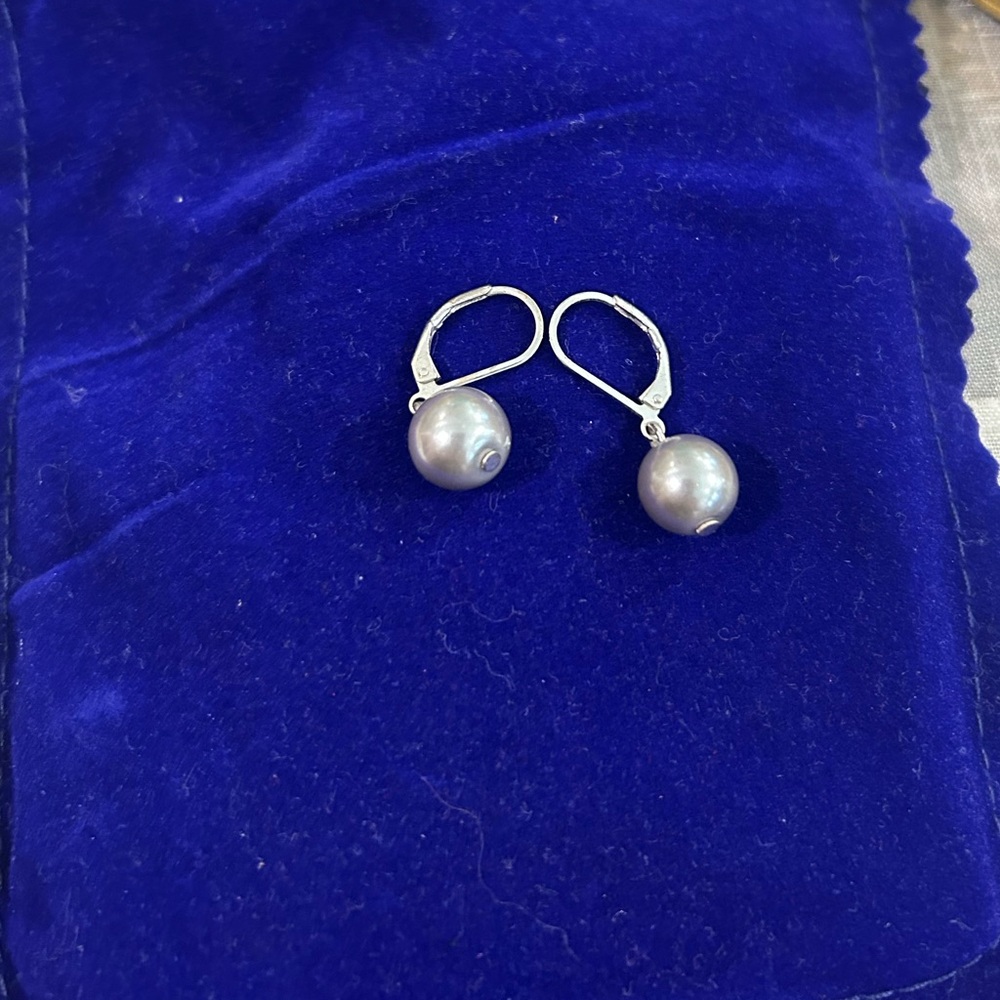 Vintage style faux Pearl Earrings